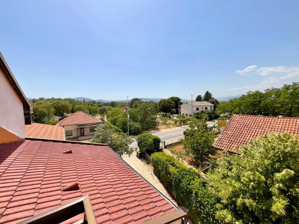 Apartment Camellia Ljubuški Exterior foto